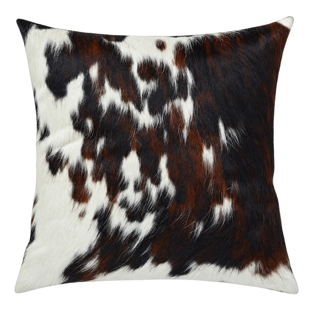 Coussin en peau de vache Mosaïque, vue du produit aux tonalités blanc, brun et noir