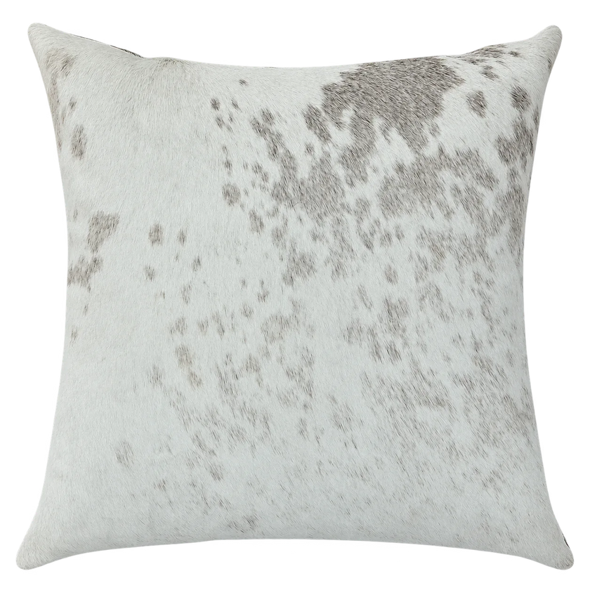 Coussin en peau de vache Perle